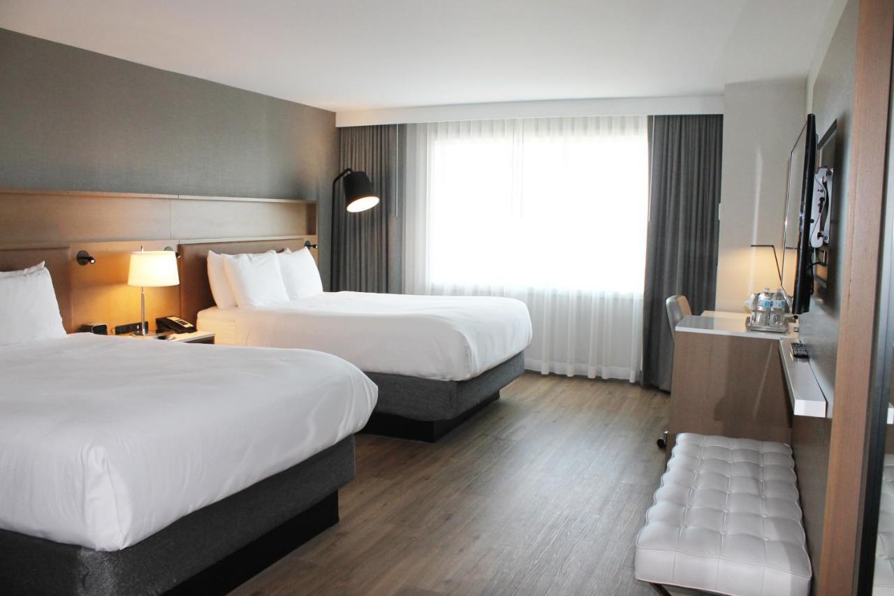 Premium Tower Queen Room with Two Queen Beds - Non-Smoking