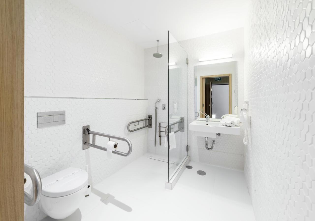 Habitación Doble adaptada para personas con movilidad reducida
