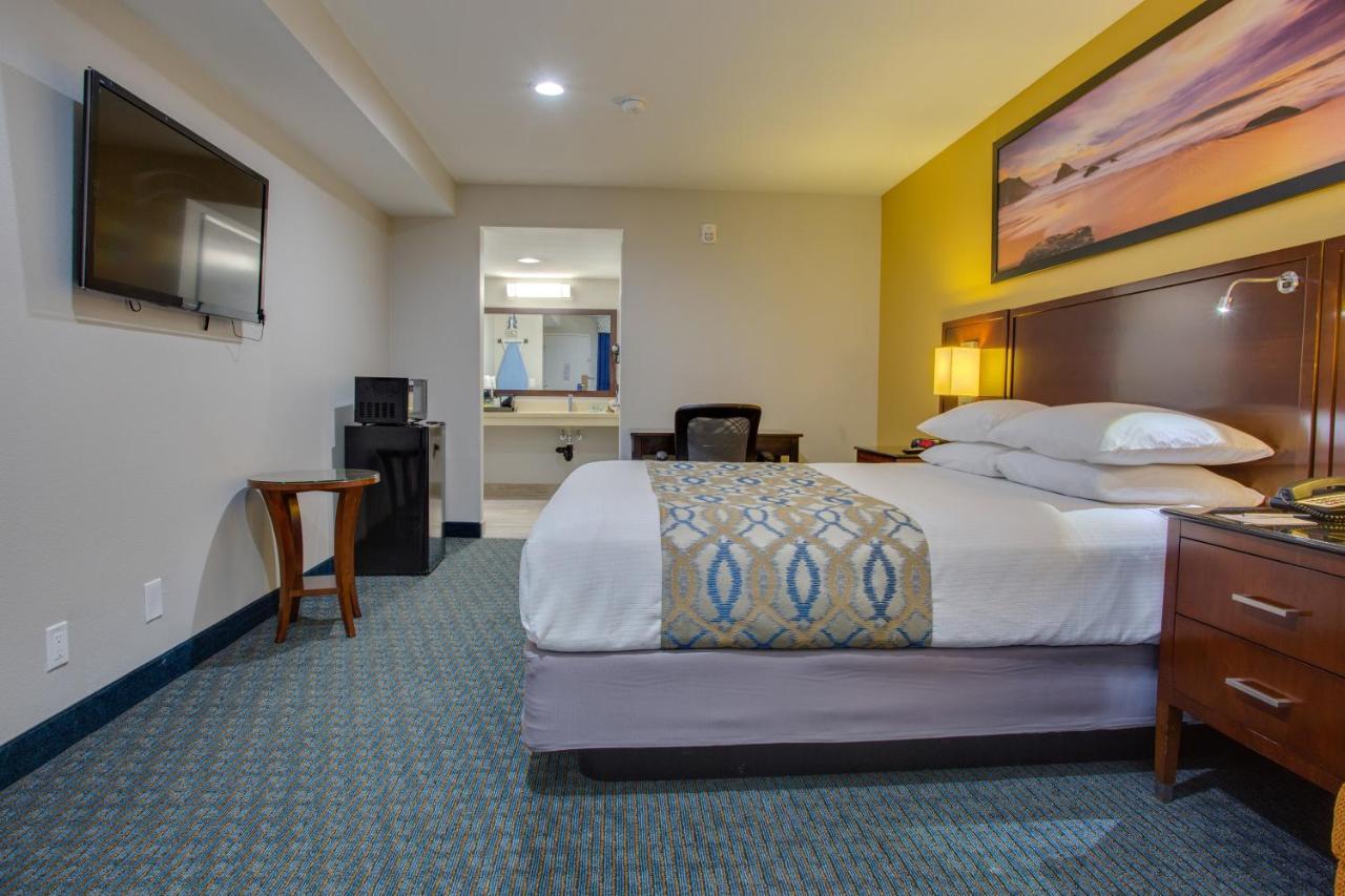 Queen Room - Disability Access/Non Smoking
