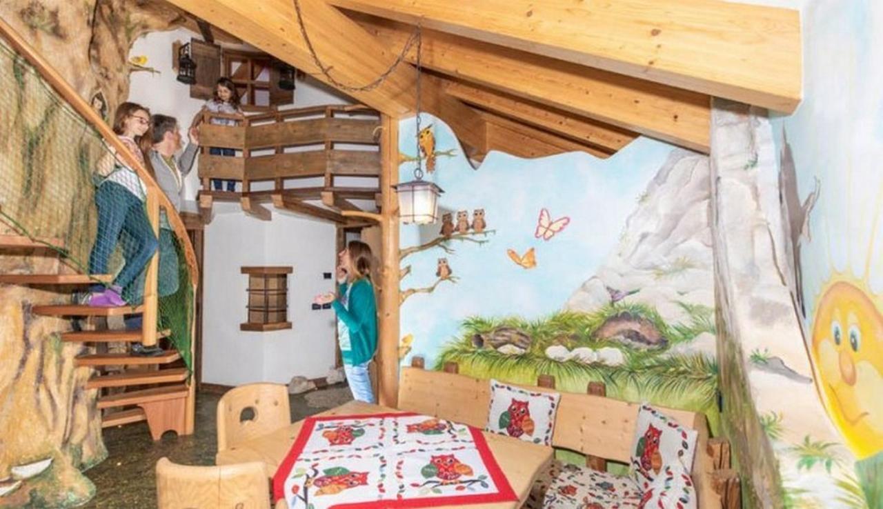 Suite Familiare con 2 Camere da Letto - Civetta