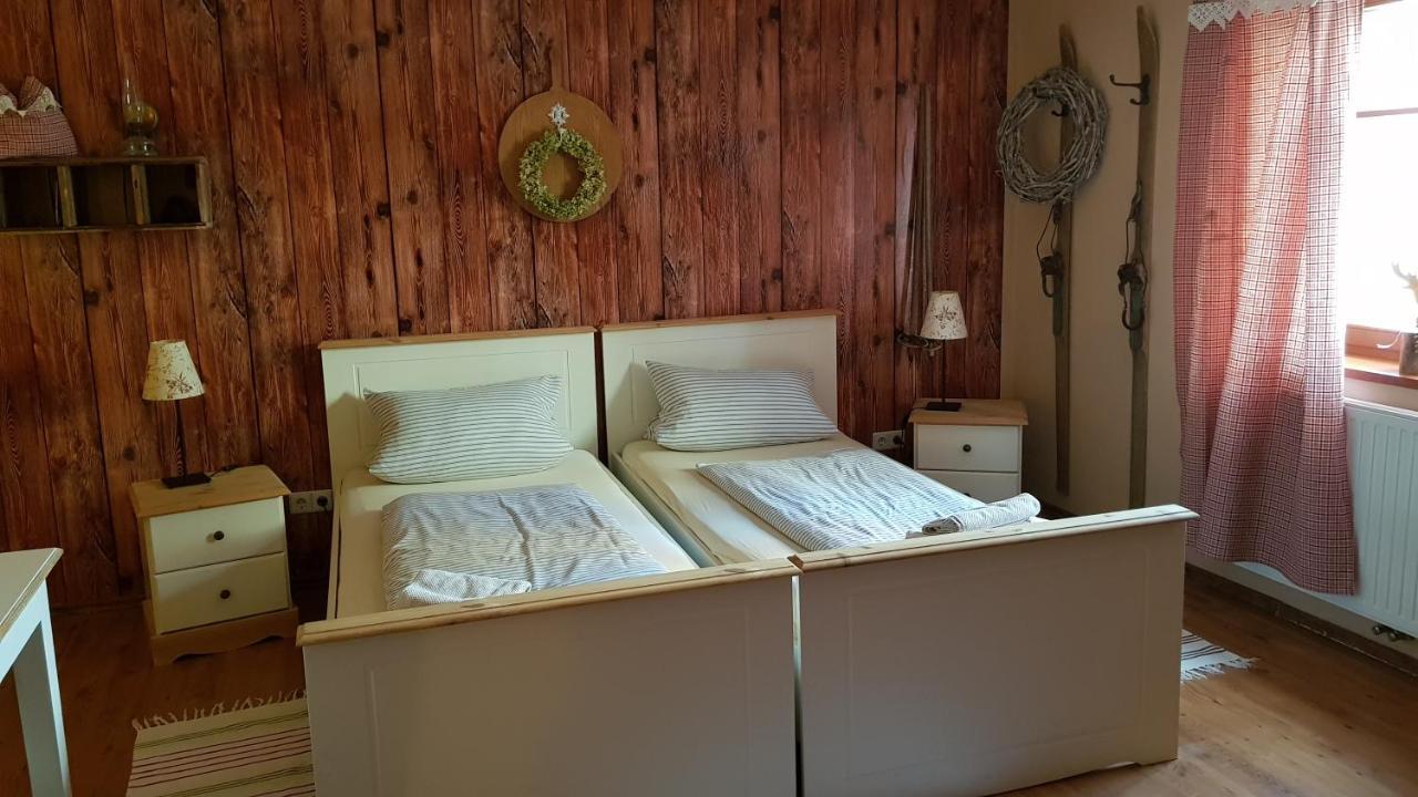 Doppelzimmer mit eigenem Bad