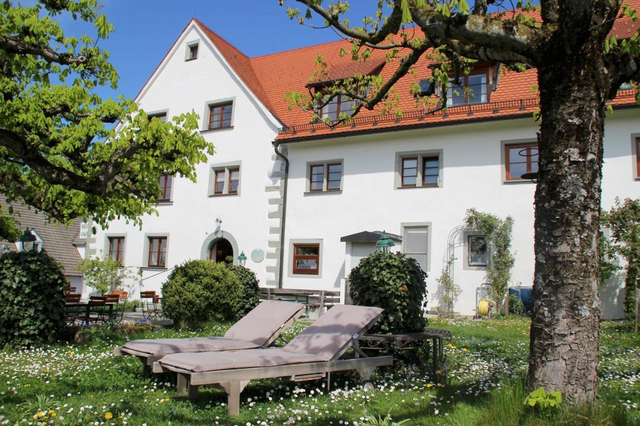 Suite-Ferienwohnung Nr. 9 mit Seeblick