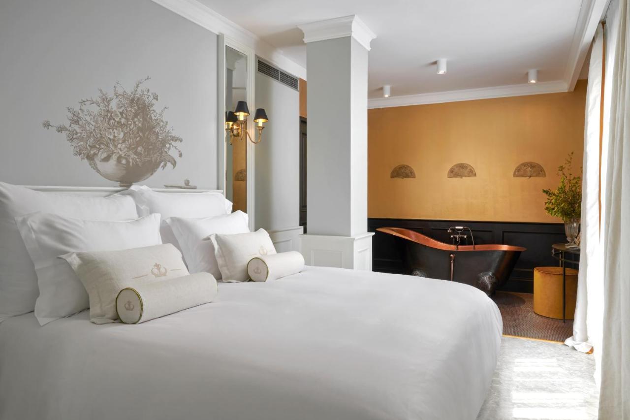 Imperial Suite with Balcony and Sea View
