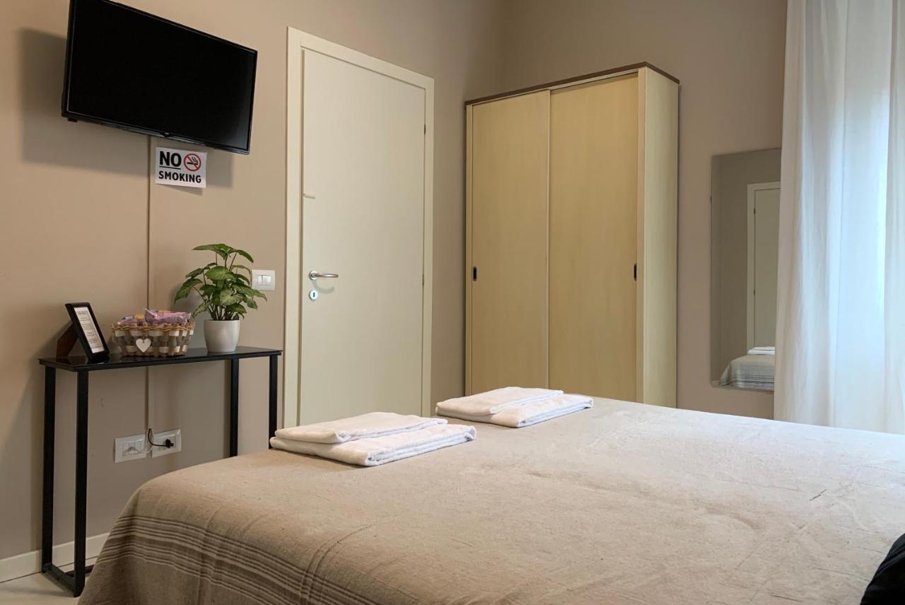 Tweepersoonskamer met 1 of 2 Bedden en Eigen Badkamer
