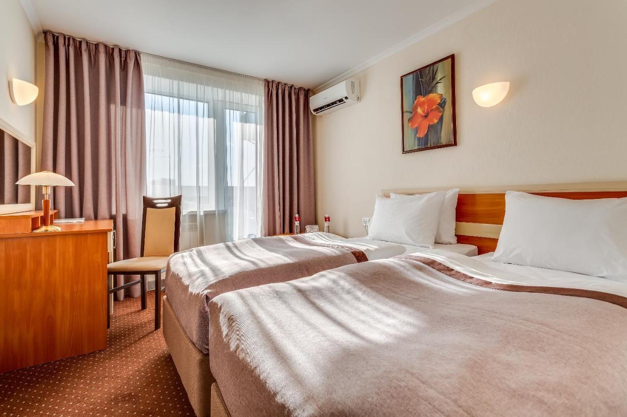 Standard Double Room,1083505366:JPEG
