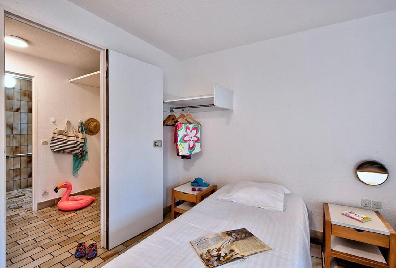 Two-Bedroom Apartment (4 Adults),944266954:JPEG