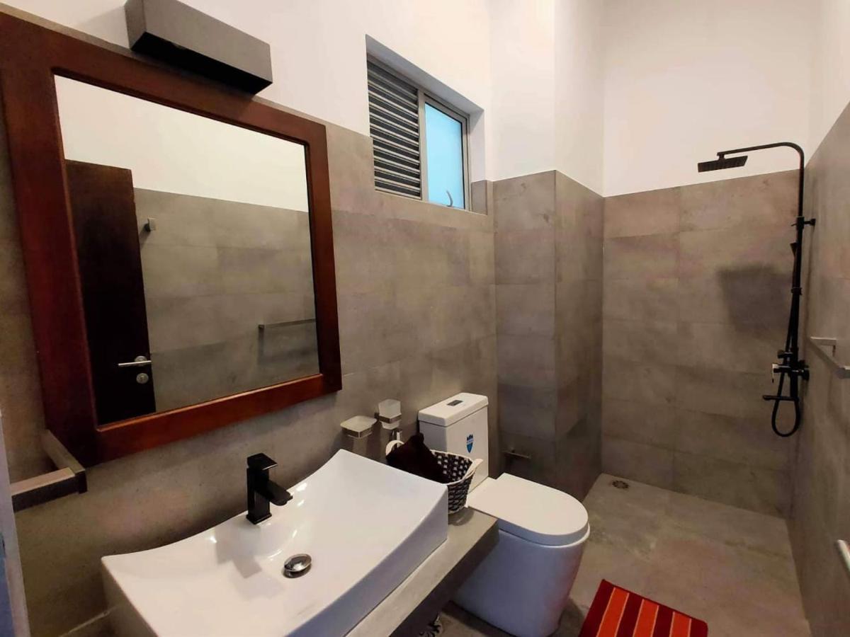 Deluxe Room with Ella Rock View