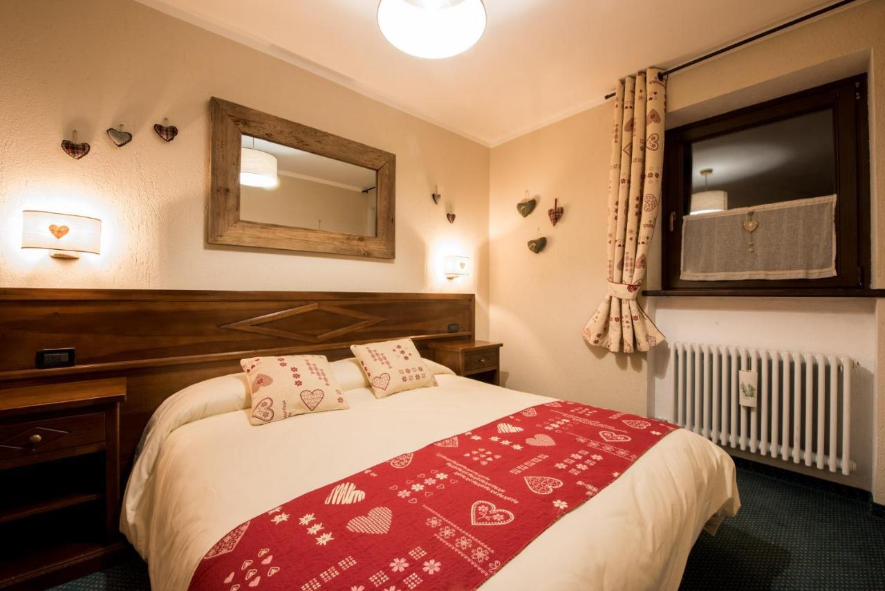 Chambre Double - Vue sur Montagne