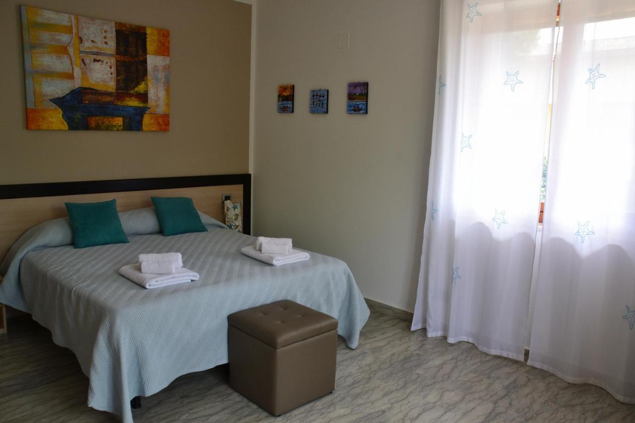 Deluxe Room,964114585:JPEG