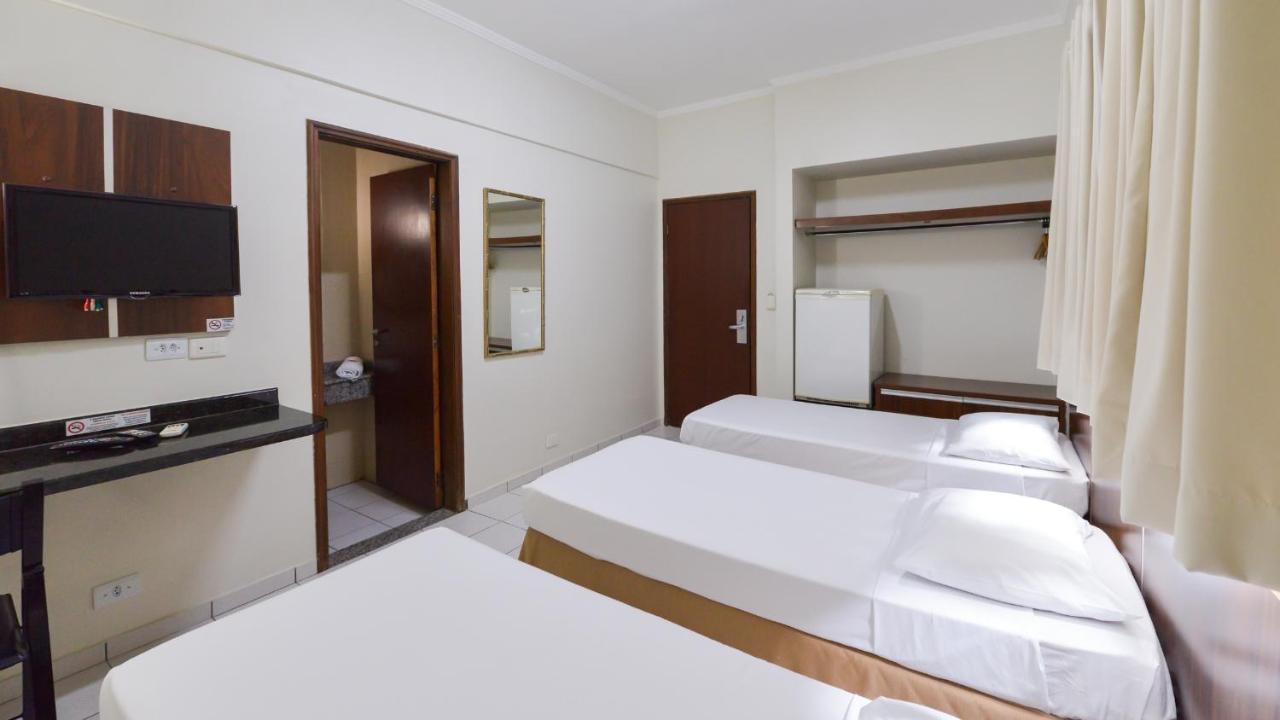 Triple Room (3 single Beds),969683320:JPEG