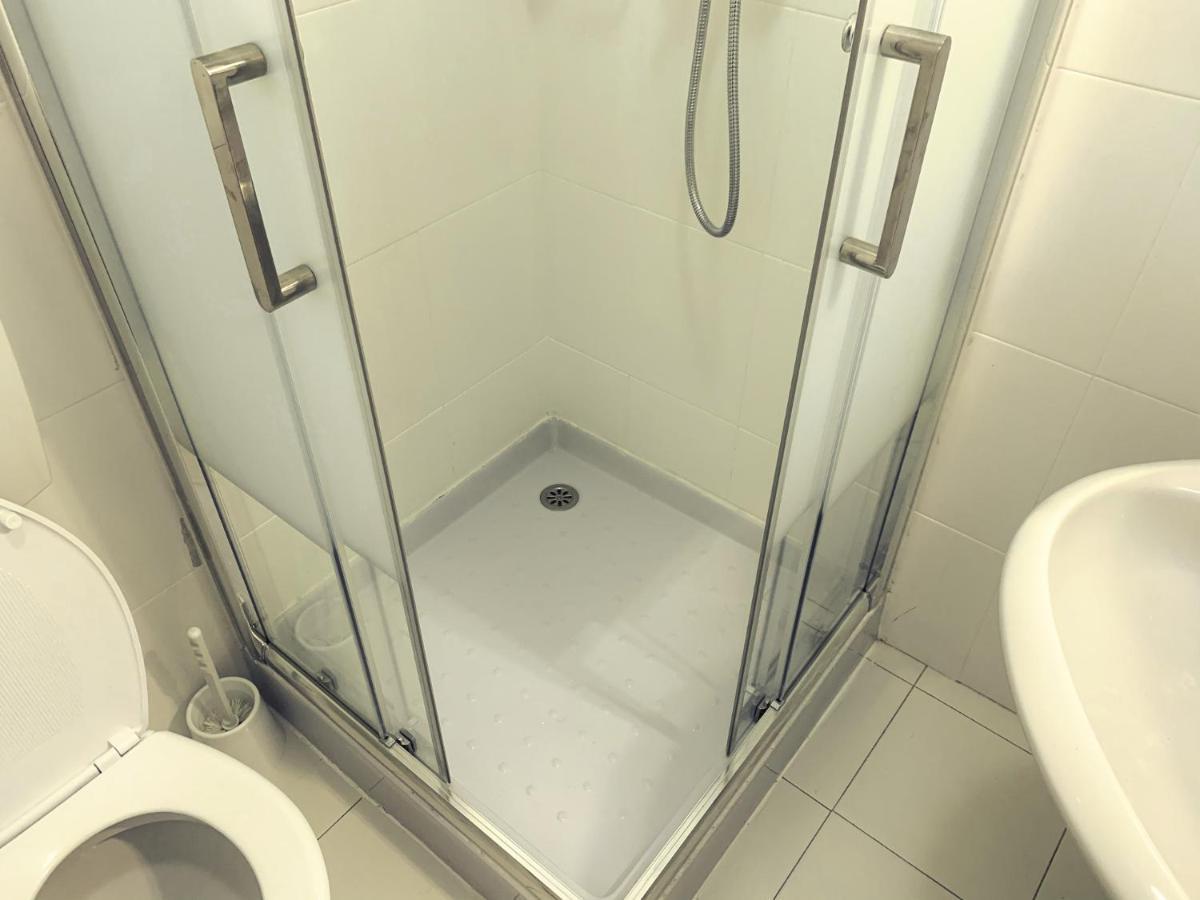 Quarto Twin com Varanda