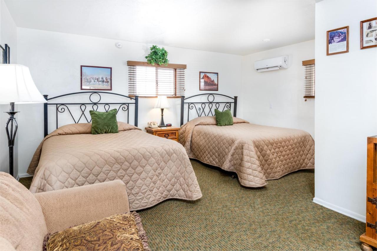 Queen Room with Two Queen Beds