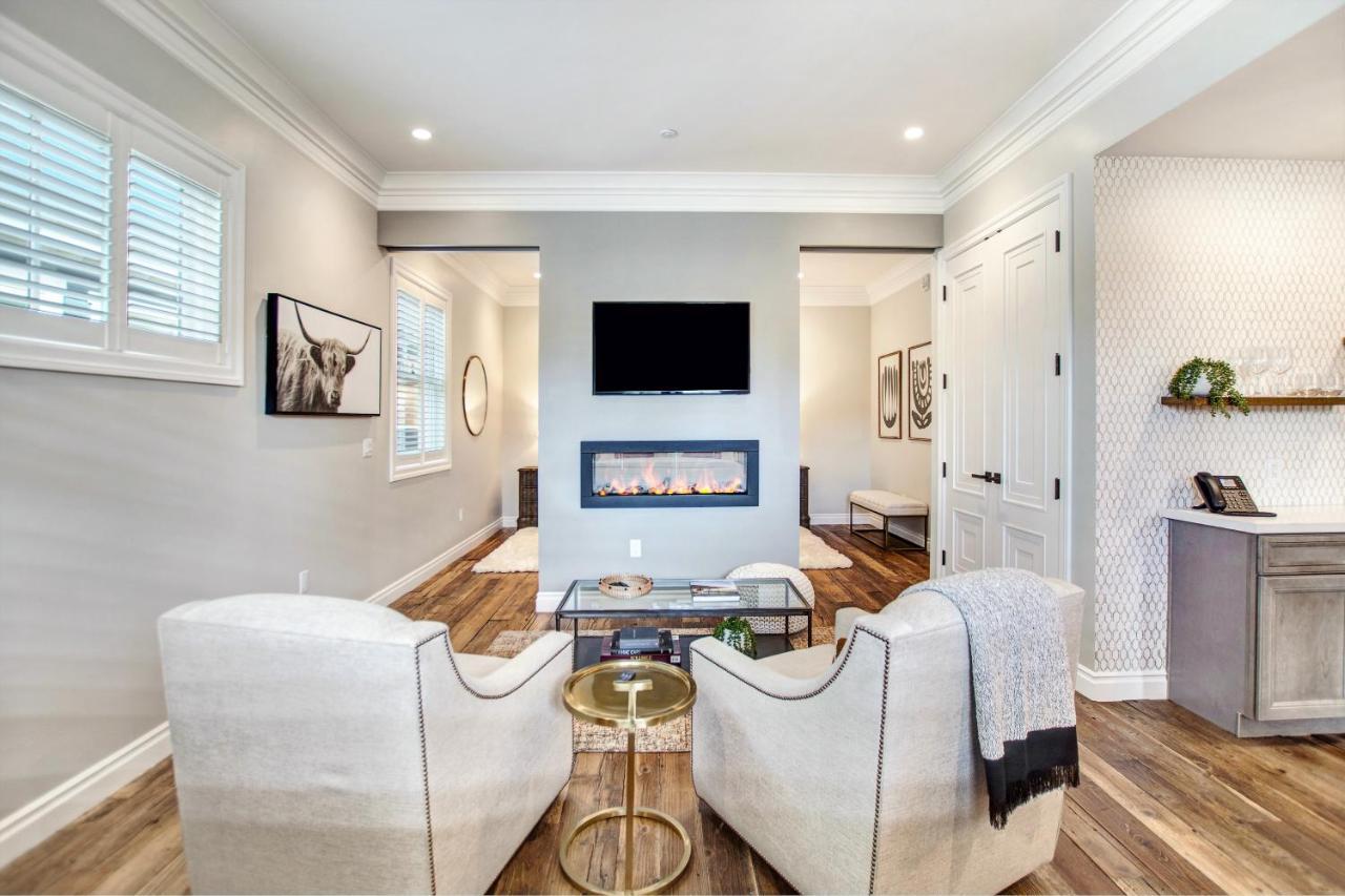 Superior King Suite