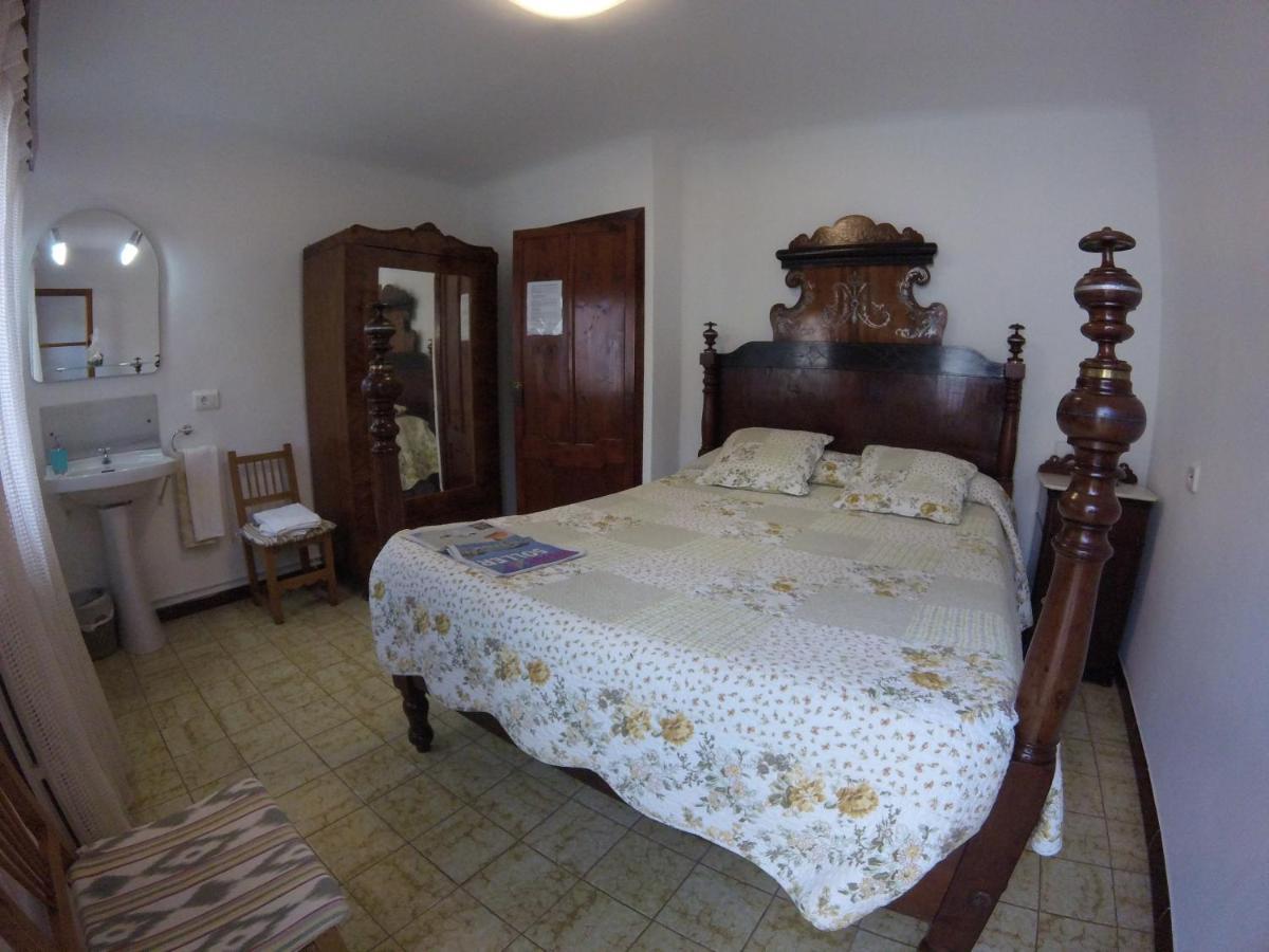 Habitación Doble con baño compartido