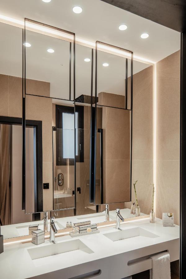 Unuk Room