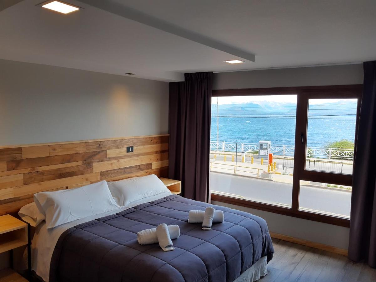 Quarto Duplo com Vista do Lago