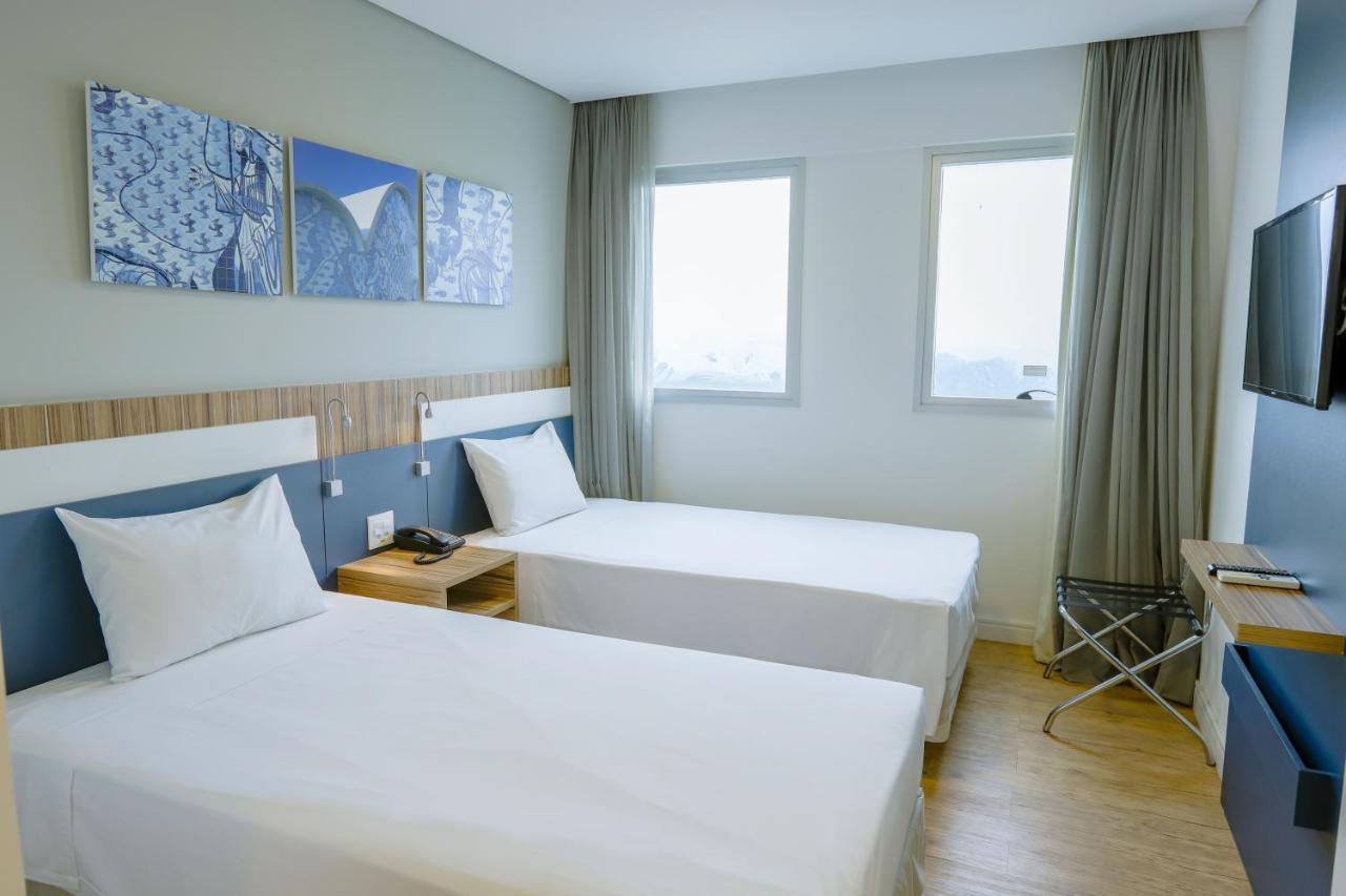 Standard Apartment with Twin Beds,983641426:JPEG