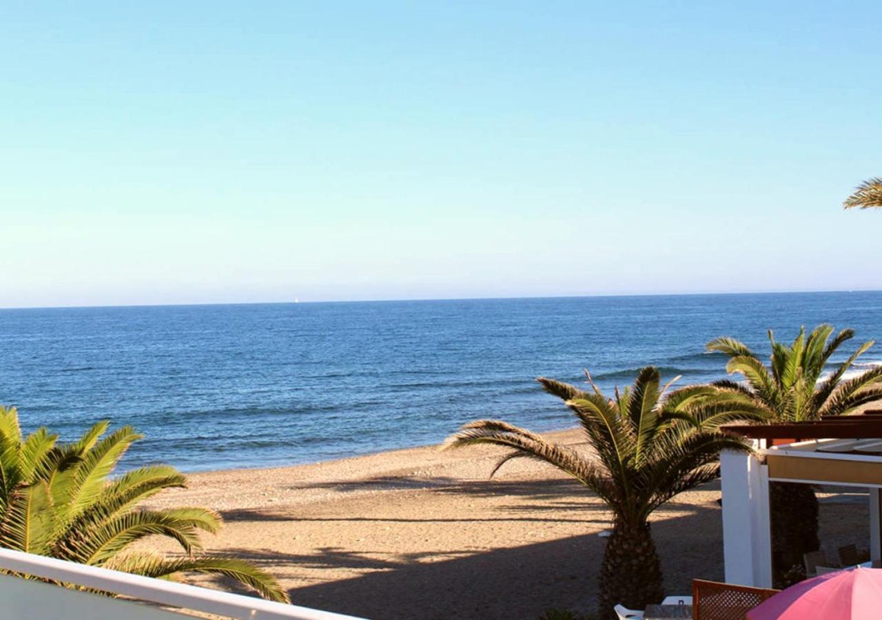 Double or Twin Room with Side Sea View,1350747373:JPEG