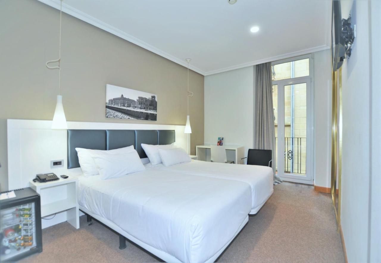 Chambre Double ou Lits Jumeaux