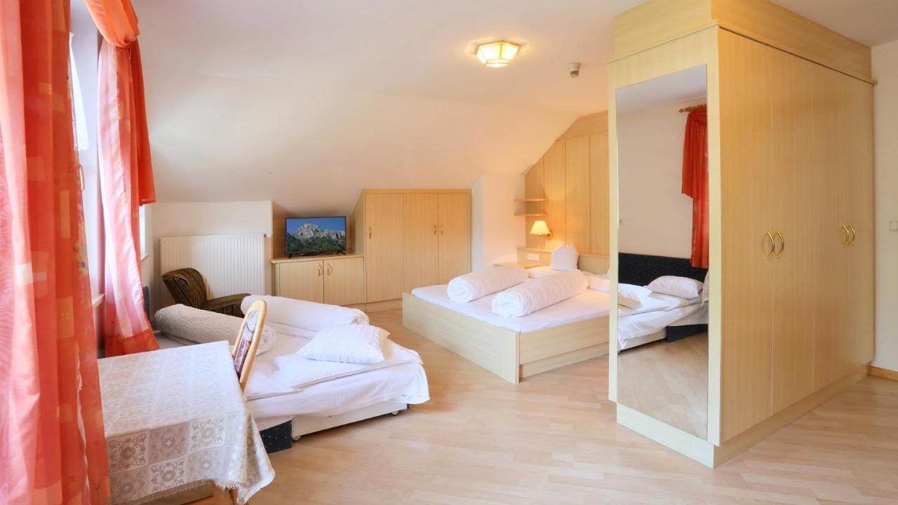 Vierbettzimmer
