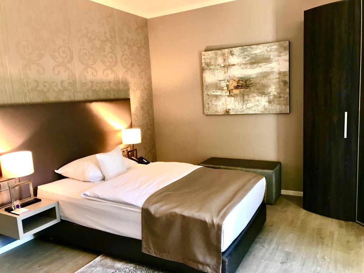 Zimmer mit Queensize-Bett