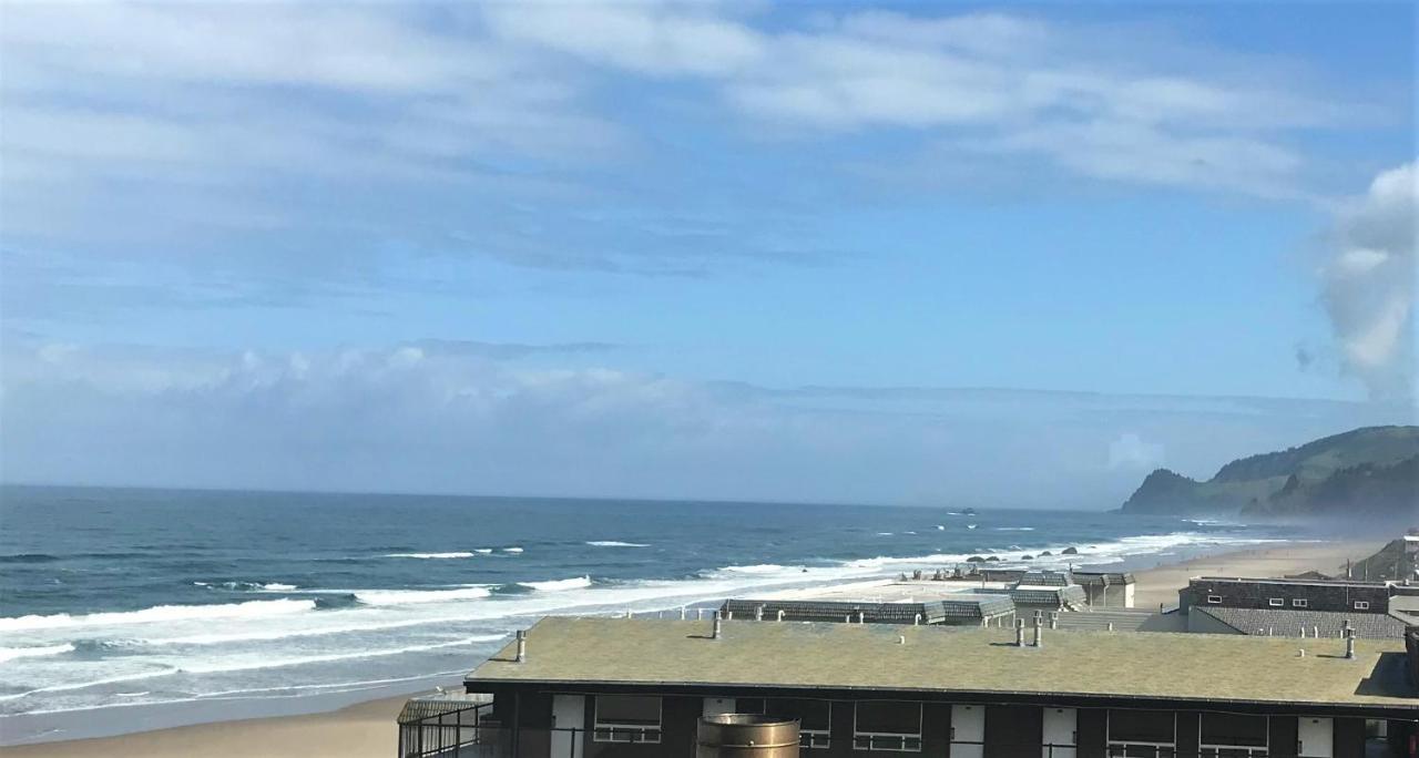 Partial Oceanview, Jetted Tub, Fireplace, Accessible (Tidal Suite)