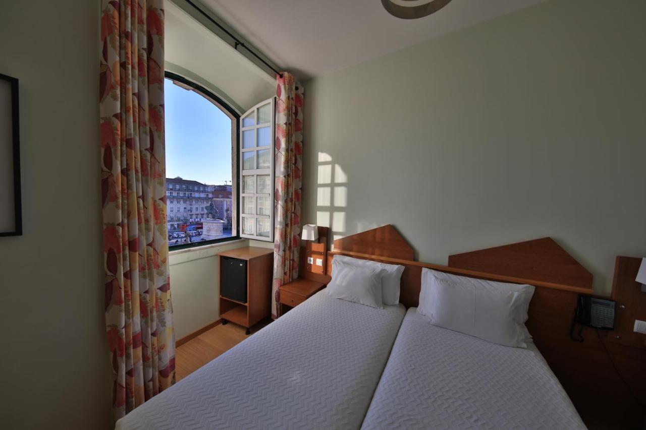 Double or Twin Room with Private Bathroom,996139921:JPEG