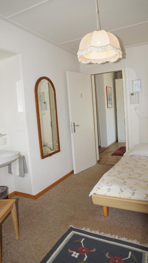 Chambre Double avec Salle de Bains Commune - Vue sur Lac