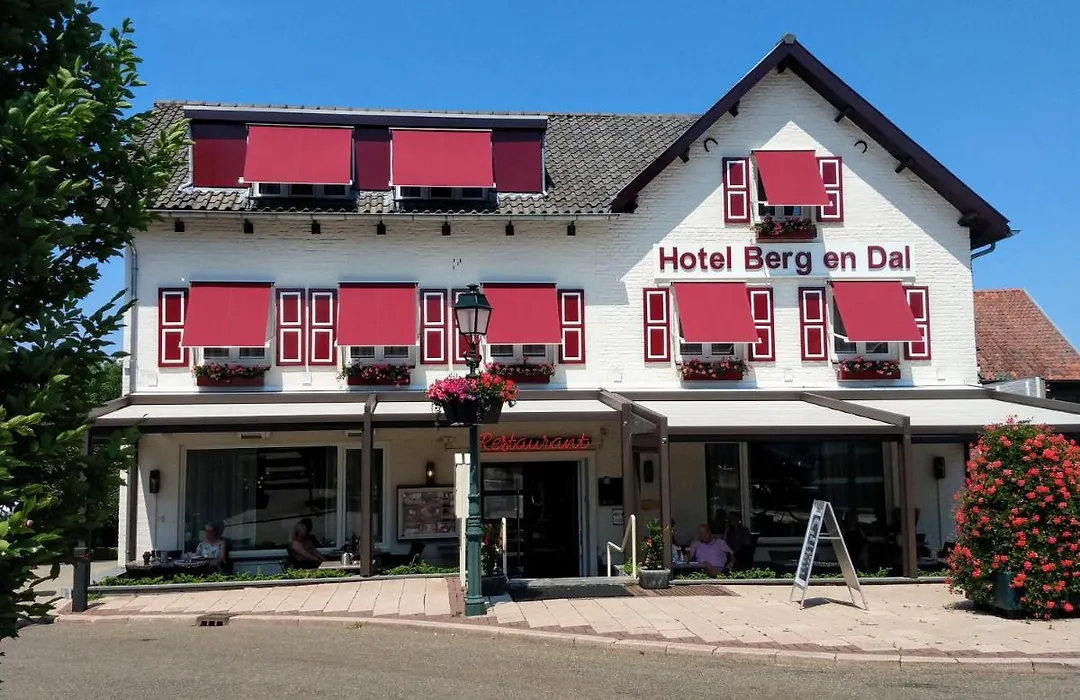 Hotel Berg en Dal-1