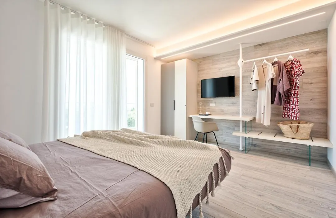Albamarina Residence-1