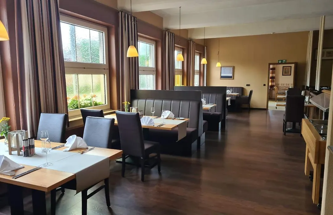 Landhotel & Restaurant Elkemann-1