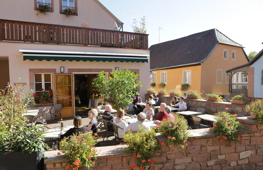 Hotel Restaurant 3 Châteaux-1