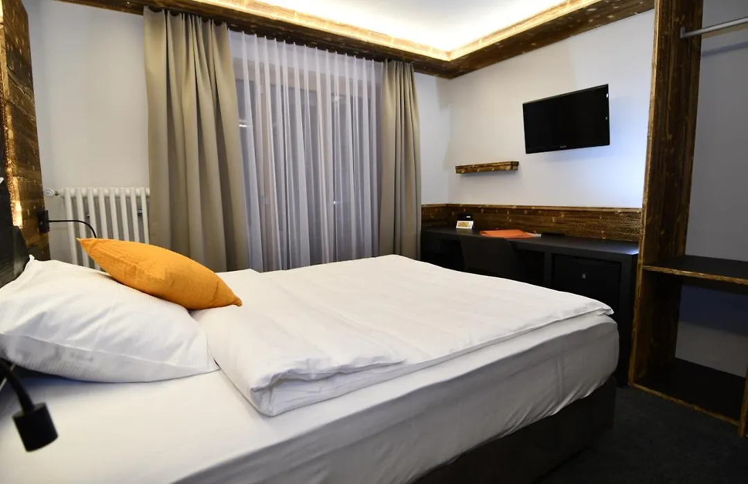 Hotel Elite-1