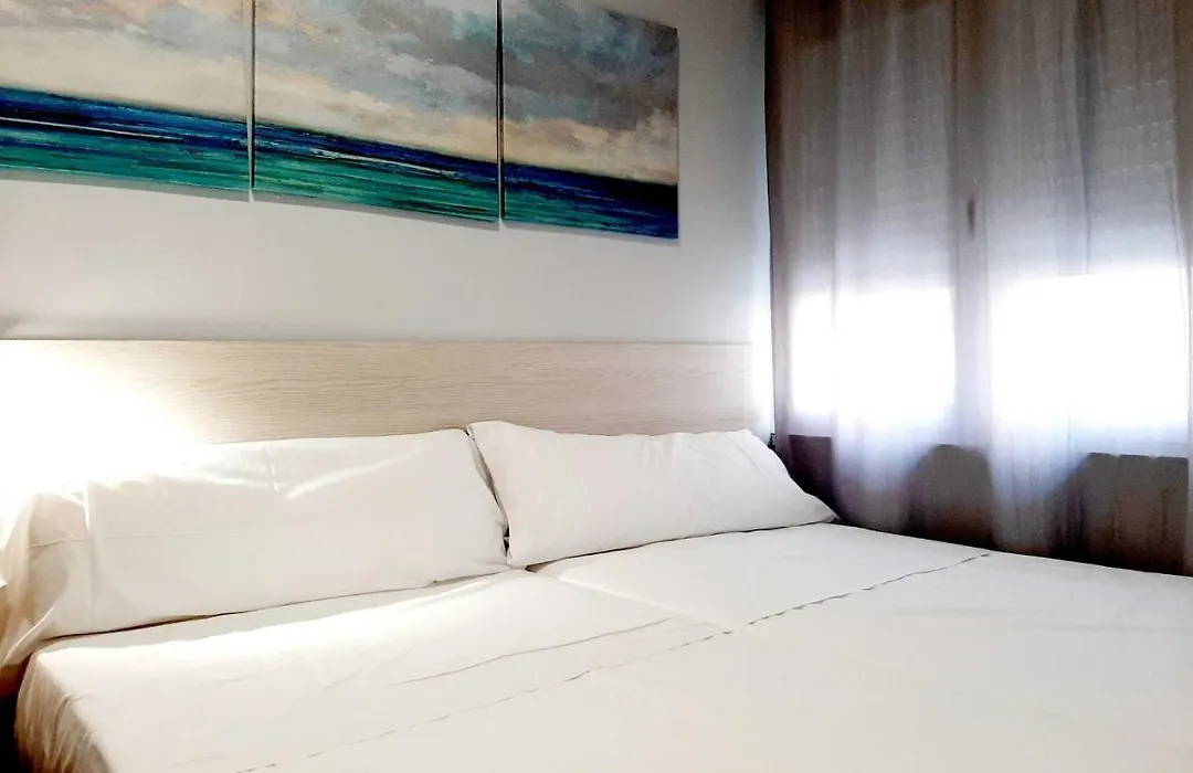 Hostal Lucia By Gaiarooms-1