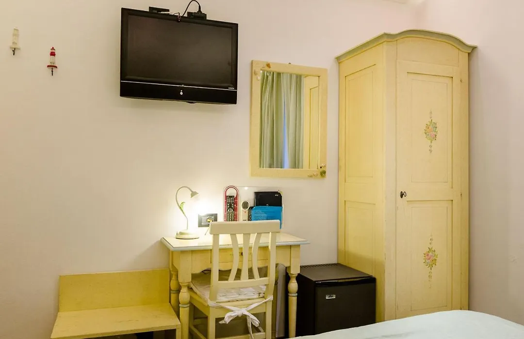 Hotel Marina-1