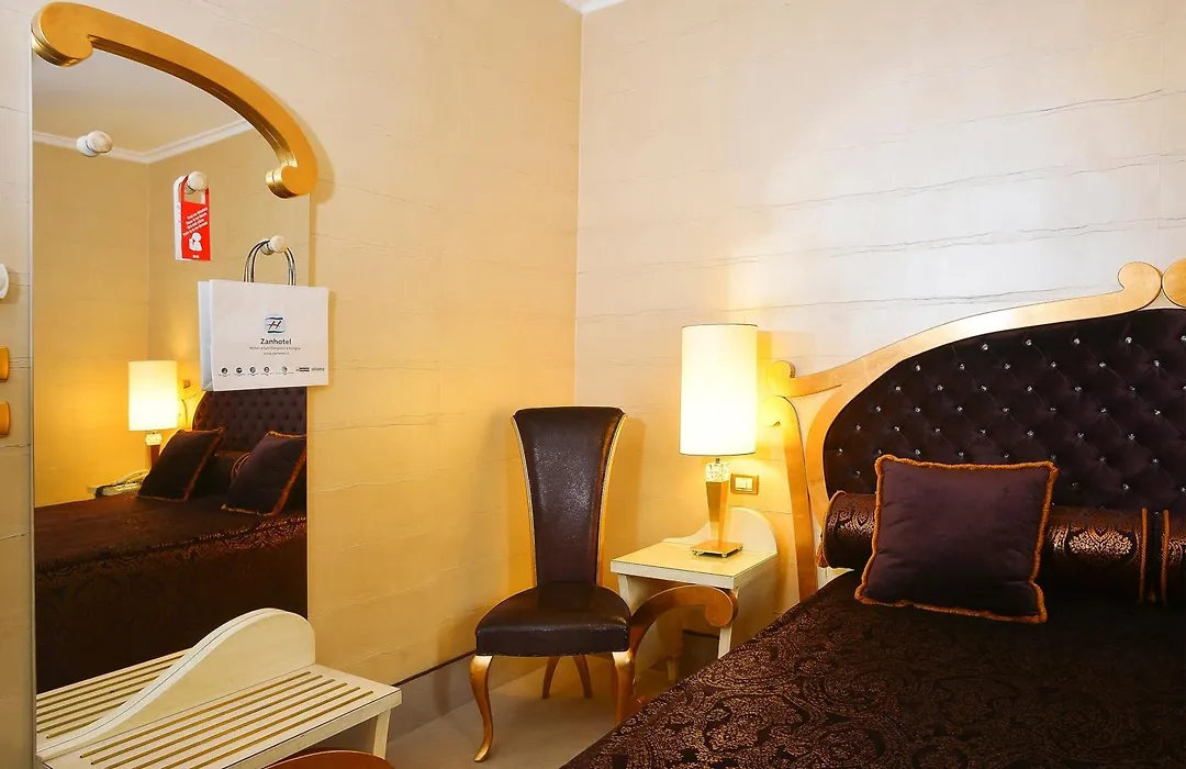 Zanhotel Tre Vecchi-1