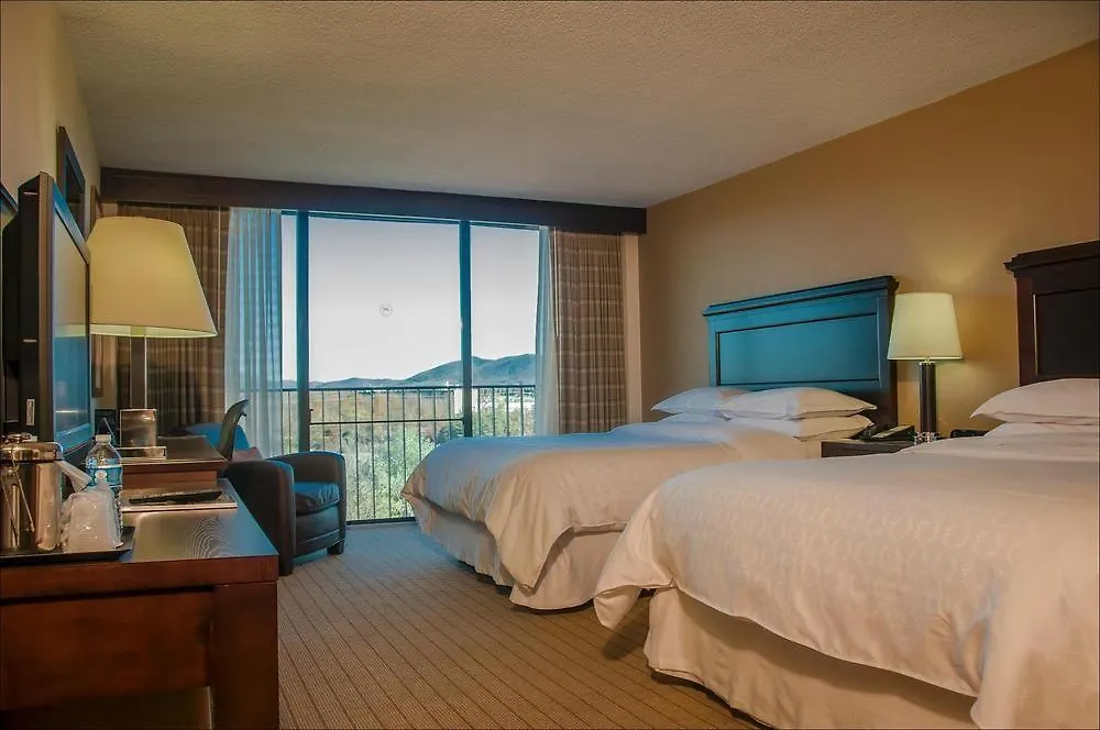Blue Ridge Hotel & Conference Center-1