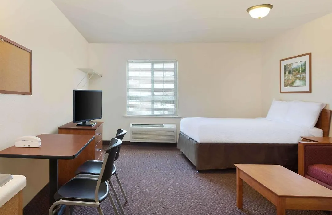 Woodspring Suites Tyler Rose Garden-1