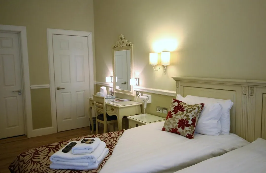 The Haymarket Lairg Hotel-1