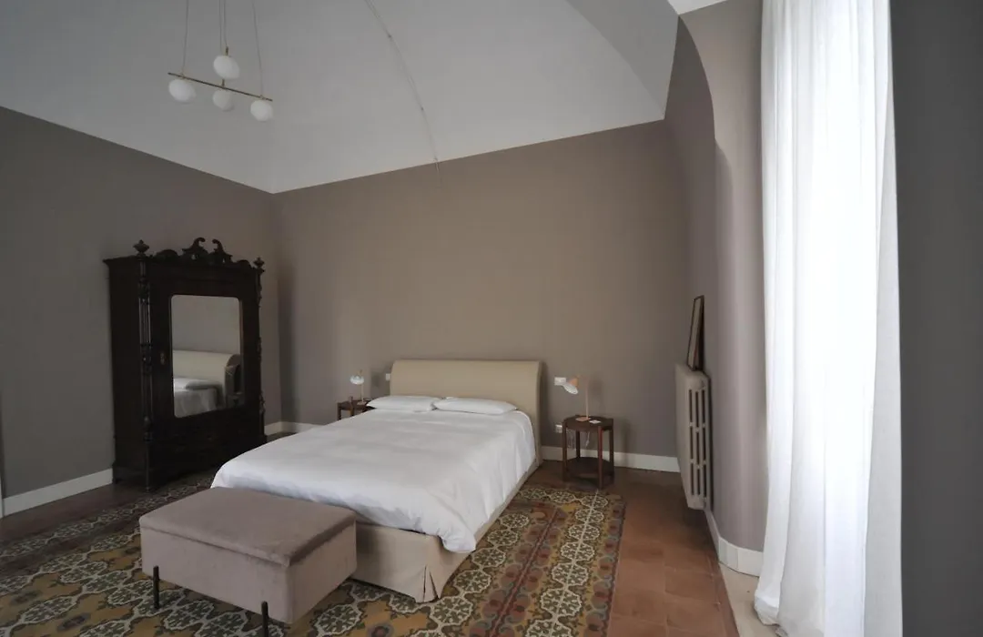 Palazzo Ietri Corso Vittorio Emanuele Rooms-1