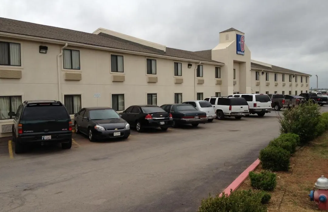 Motel 6 Elk City, Ok-1