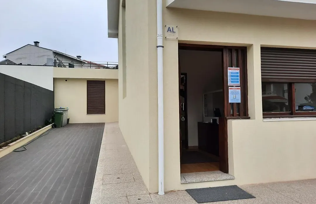 Maia Oporto Suites-1