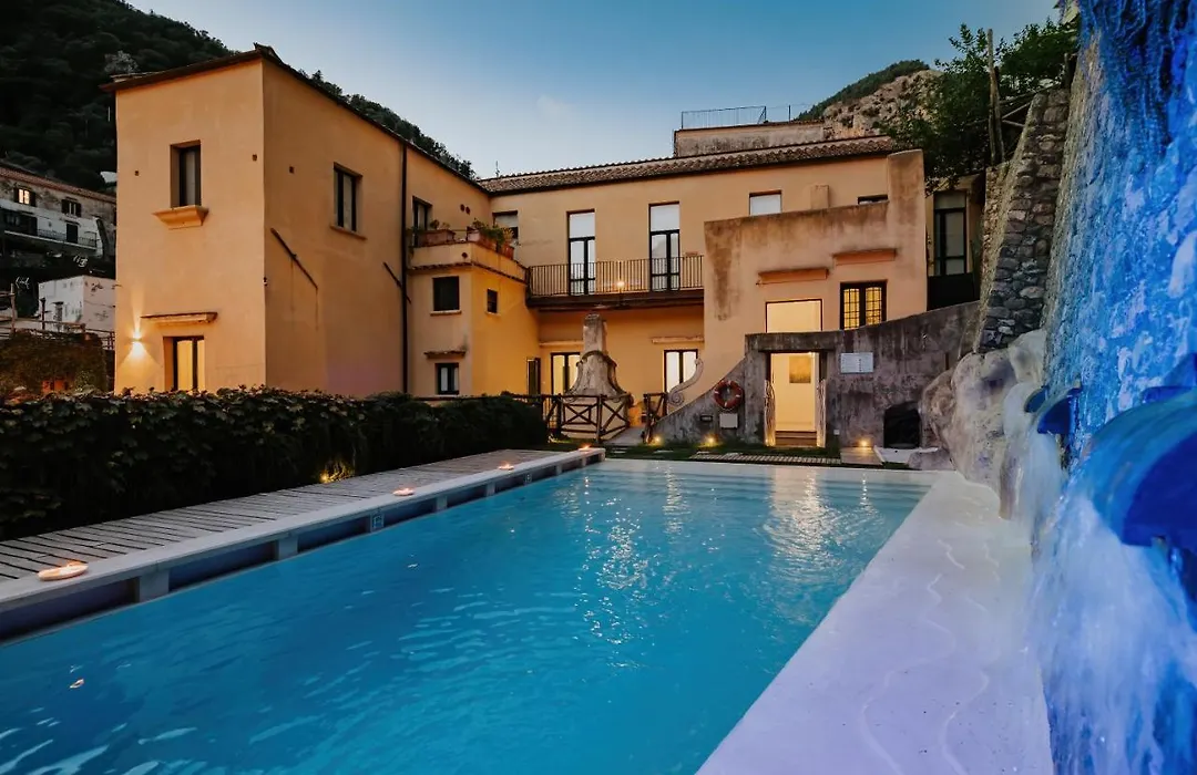 Amalfi Resort-1
