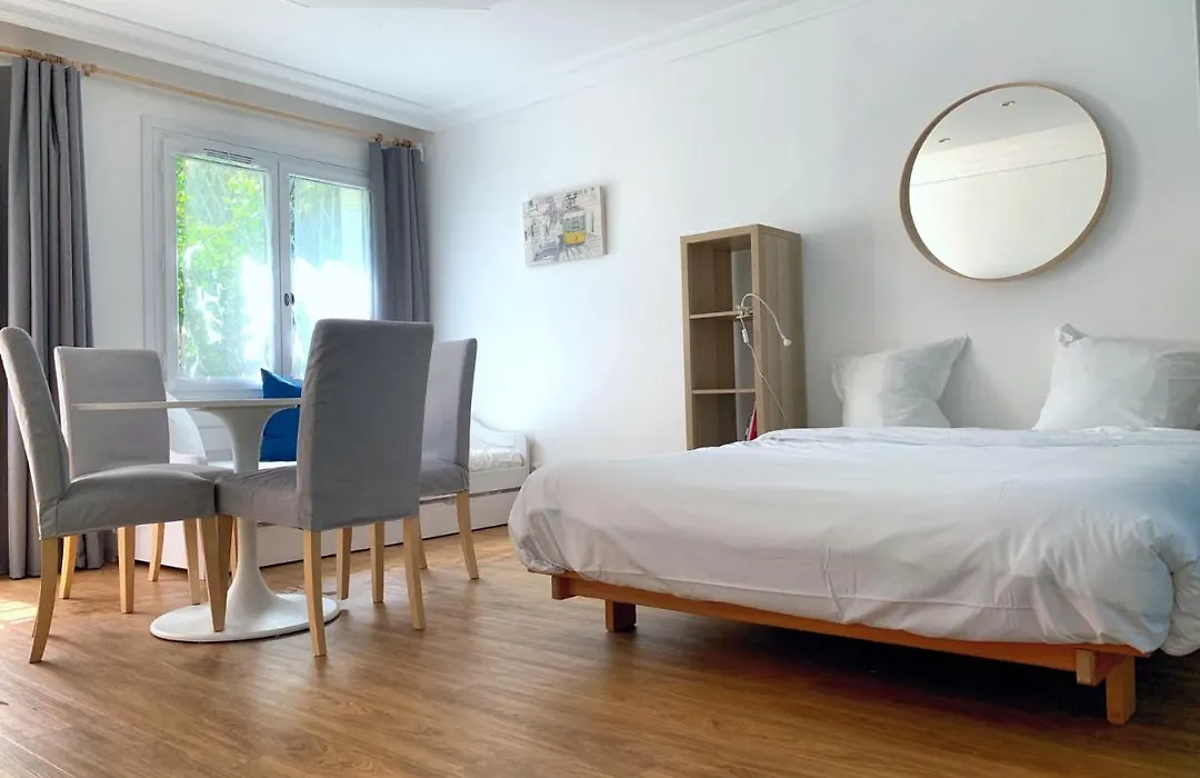 La Chambre Bleue-1
