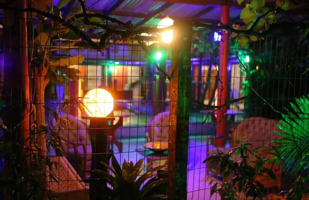 Hotel Ferrugem Eco Village-1