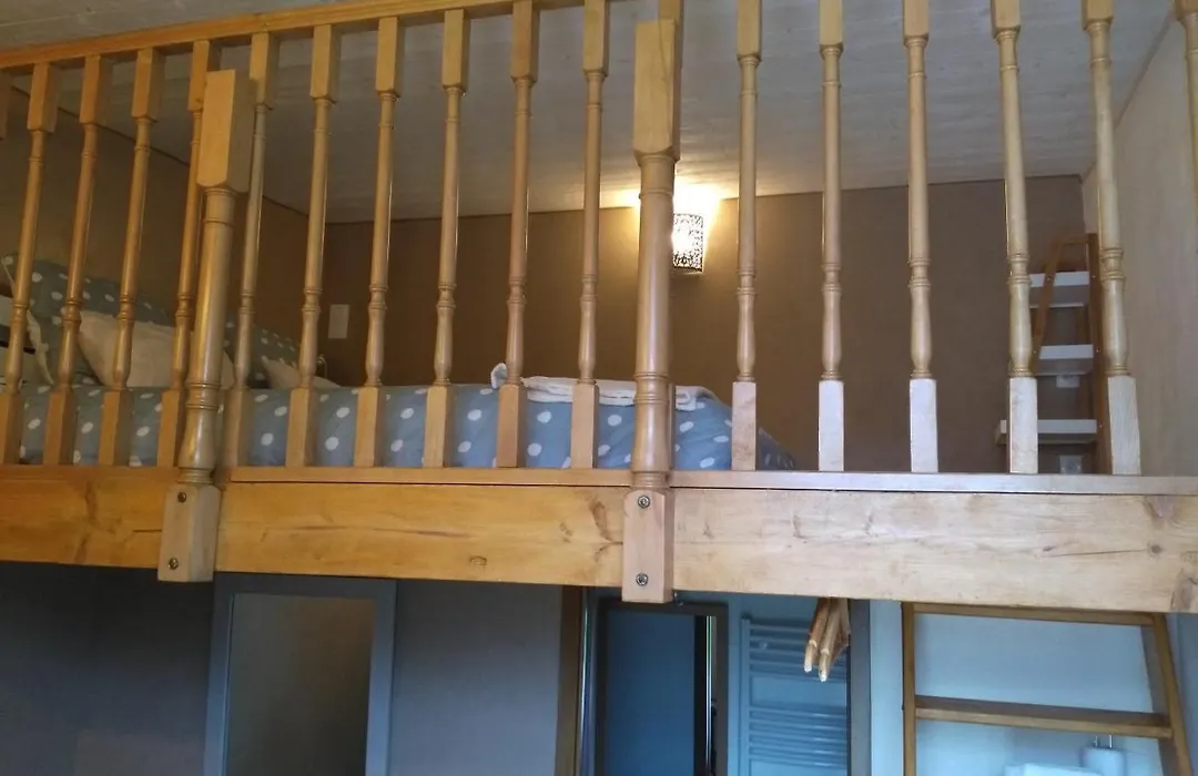 Chambre direct piscine-1