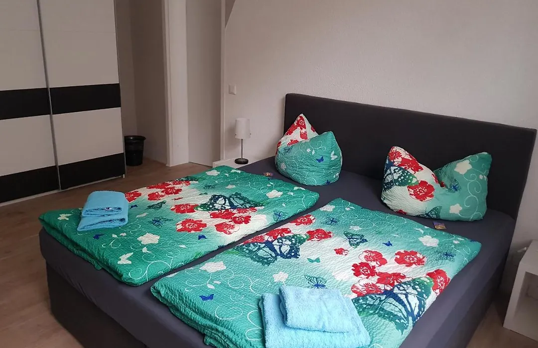Bed&Breakfast Zeulenroda-1