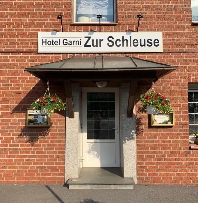 Hotel Zur Schleuse (Garni)-1