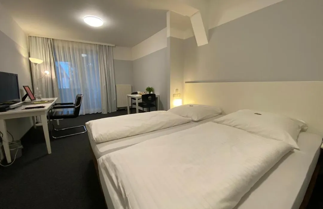 Tbd - Hotel U-1