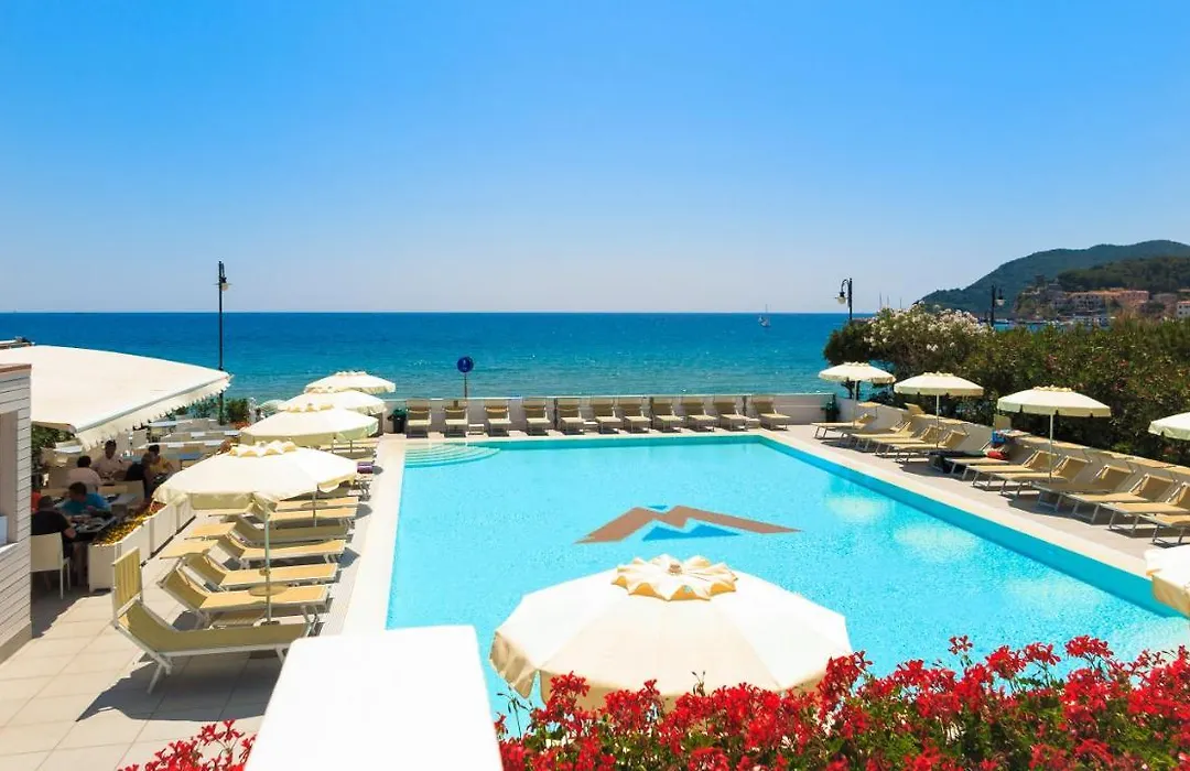 Hotel Montecristo-1